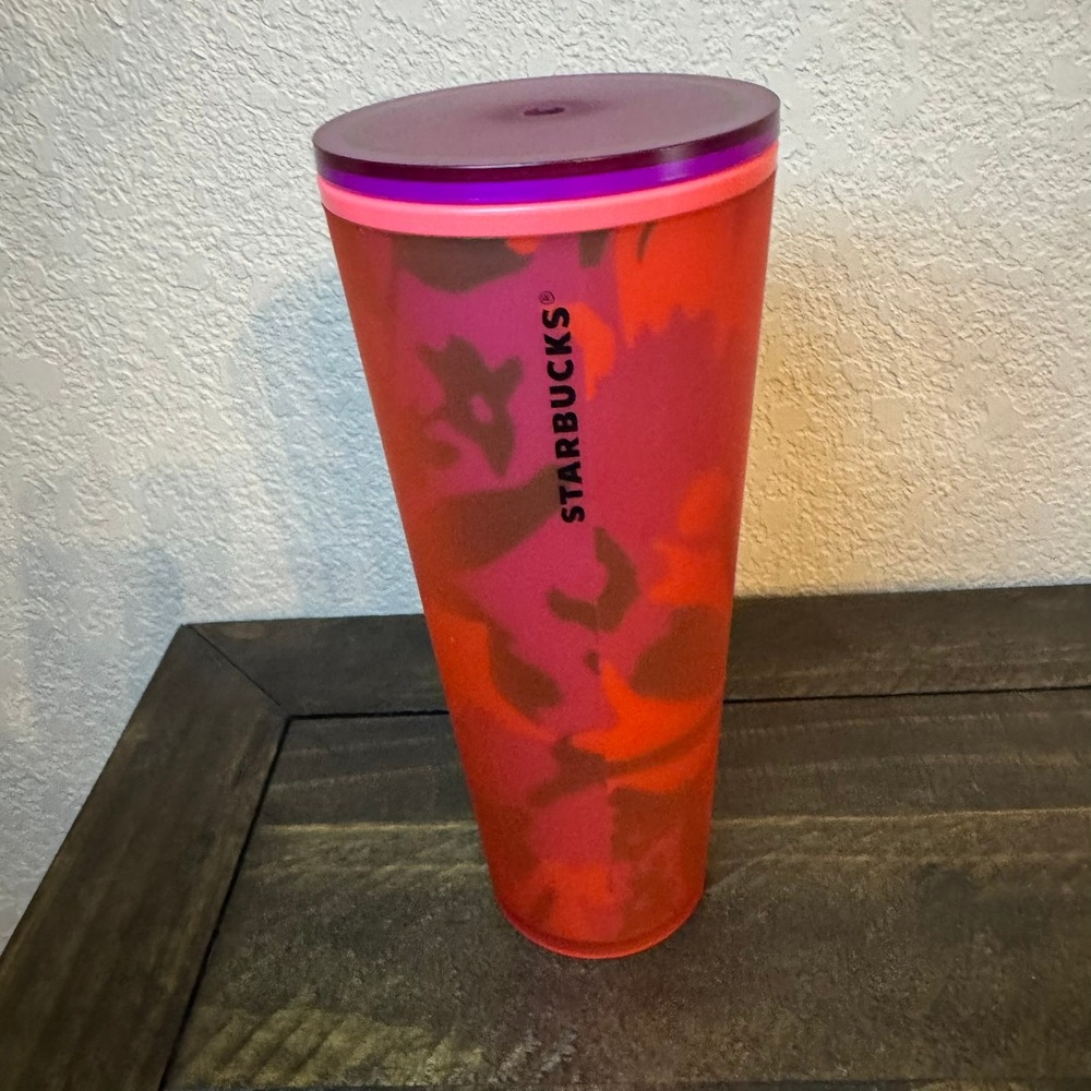 Starbucks Soft Touch Purple Lid Floral Camo Cold Cup Tumbler 24 oz No Straw‎